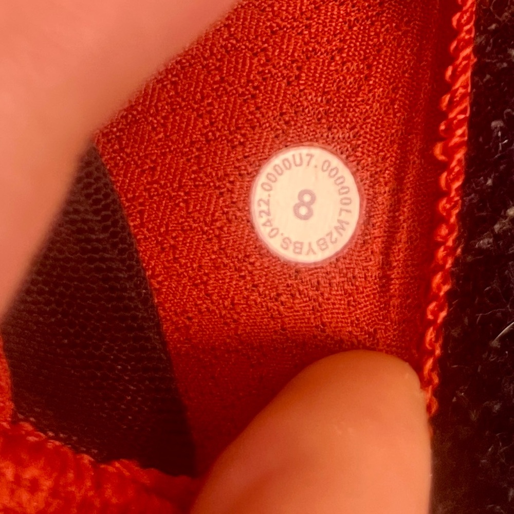 lululemon - longline energy bra 8 - Picture 3 of 3